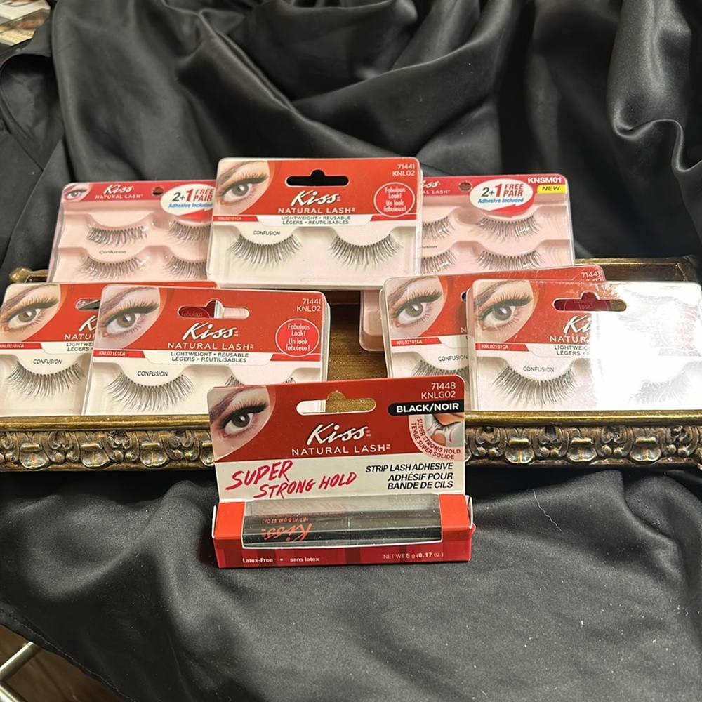 Kiss eyelashes